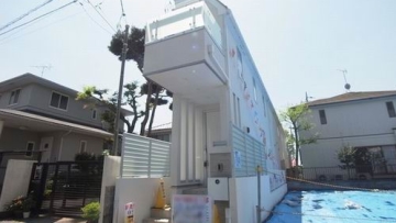 Inilah rumah yang super tipis dan panjang di Jepang (1)