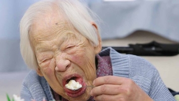 Manusia tertua di dunia tutup usia