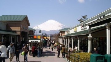 Mengabadikan Kenangan di Tempat Foto di Jepang yang Wajib Dikunjungi (1)