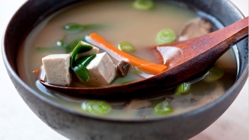Miso soup (Fotonytimes) Miso soup (Fotonytimes)