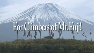 Pejabat Jepang Para pendaki Gunung Fuji harus mengenakan helm