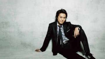 TAKAHIRO (EXILE) mengumumkan album solo pertamanya, the VISUALUX