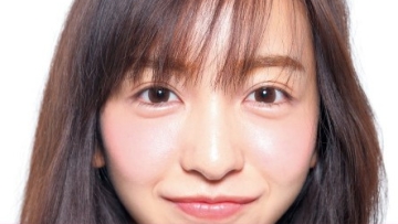 Tomomi Itano berulang tahun sambil sibuk merilis single dan photobook baru (1)