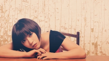 Utada Hikaru telah melahirkan dan sedang mengerjakan album baru!