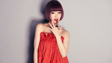 Yunchi mengungkap sampul & rincian untuk single barunya, Lucky Girl (1)