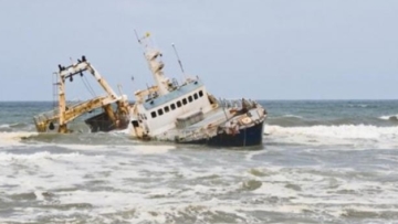 ilustrasi-kapal-tenggelam