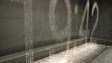 osaka-fountain-clock (1)