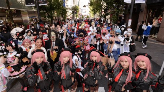 Jualan Foto Cosplay Dirinya, Seorang Polisi di Jepang Kena Sanksi