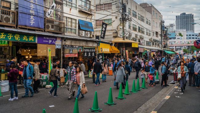 Tsukiji Market, Alamy Tsukiji Market, Alamy