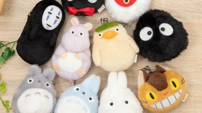 Gemas dan Hangat! Dompet Berbulu Studio Ghibli & Sprited Away Terbaru