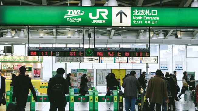 Transportasi di Tokyo Makin Praktis dengan Pembayaran Menggunakan Kartu Kredit