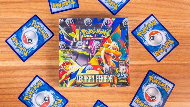 Pokémon Game Kartu Koleksi _Ledakan Peniada__Boks