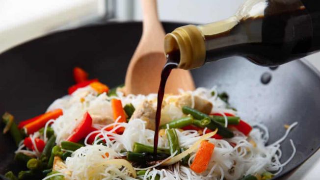Mengenal Shoyu, Bumbu Andalan Kuliner Jepang
