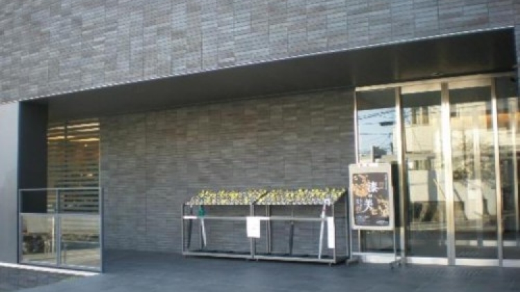 1a 5.1-Itsuo-Art-Museum-Pusat-Seni-nan-Indah-di-Osaka