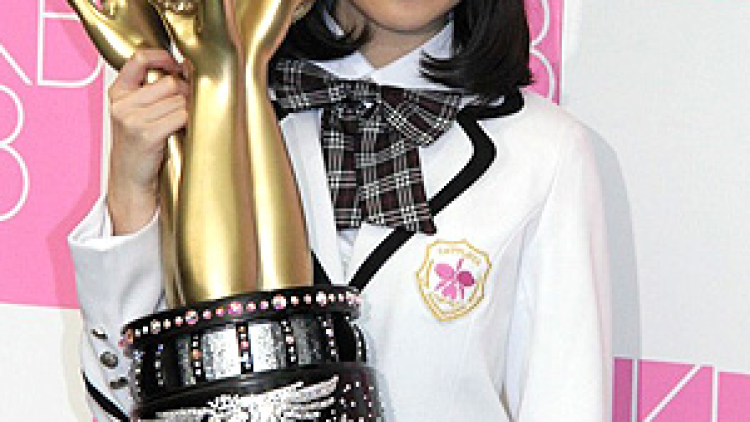 AKB48_HarukaShimazaki_Janken