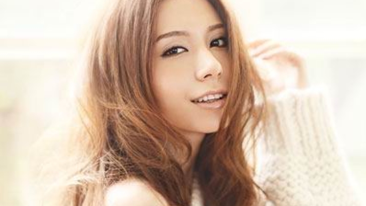 mayj-newsingle-visitindonesia-fitur