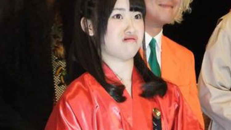 HKT48_Rakugo_Nakanishi-crop