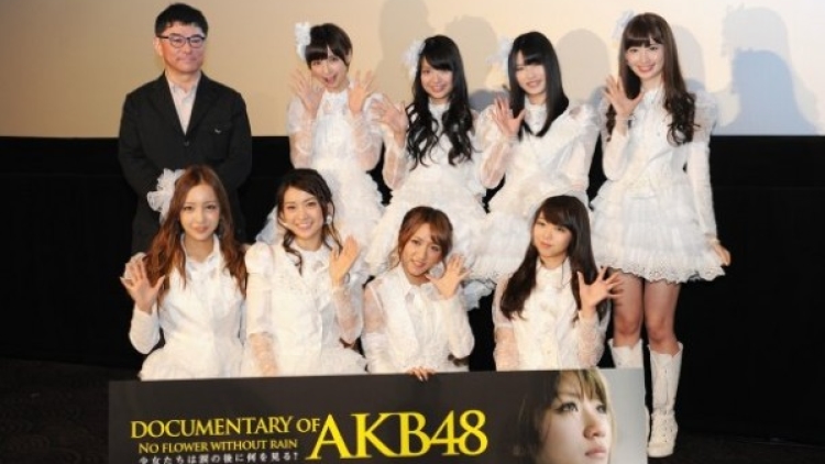 akb48-no flower without rain-greeting-600x399 akb48-no flower without rain-greeting-600x399