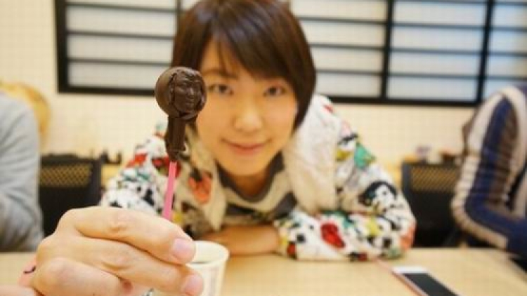valentine-chocolate-face-3d-japan1