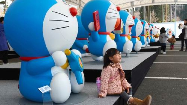 doraemon-100-figure-station-japan1