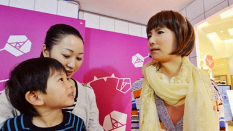 humanoidosakamay2-668x387