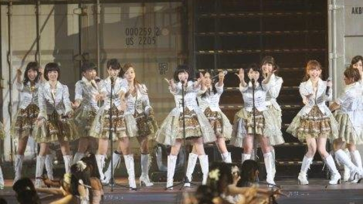 akb48-ske48-nmb48-hkt48_1376020997_af_org