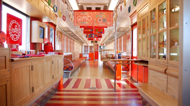 Kereta_unik_di_jepang_09 Kereta_unik_di_jepang_09