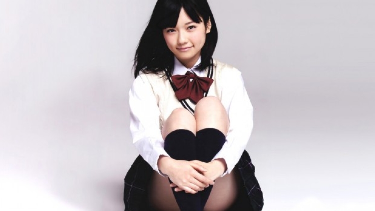 Haruka-Shimazaki-Named-One-of-The-Most-Beautiful-Faces-in-The-World-620x400