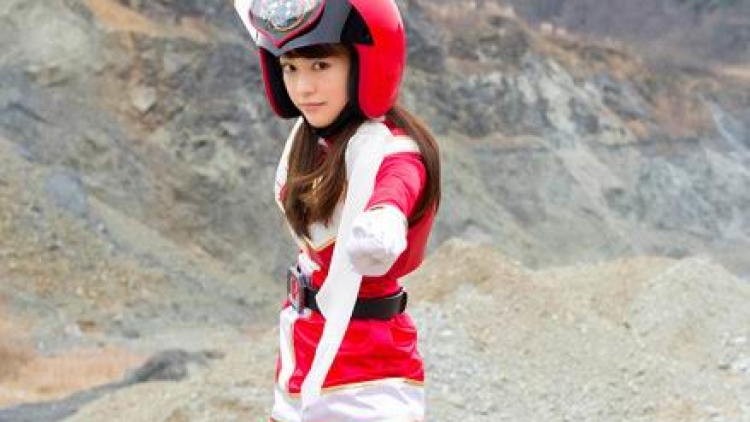Mirei Kiritani akan membintangi komedi superhero "Joshizu"