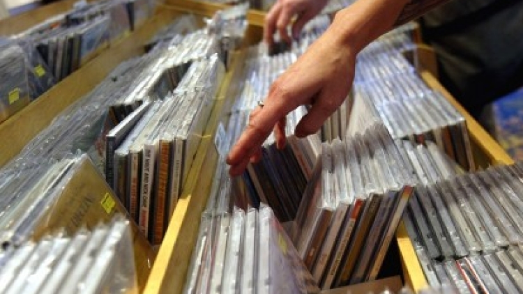CD-sales-415x260 CD-sales-415x260