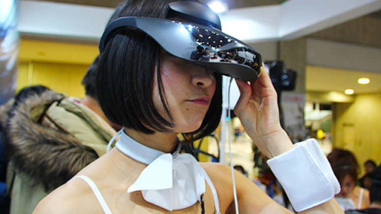 HMD Sony (1) HMD Sony (1)