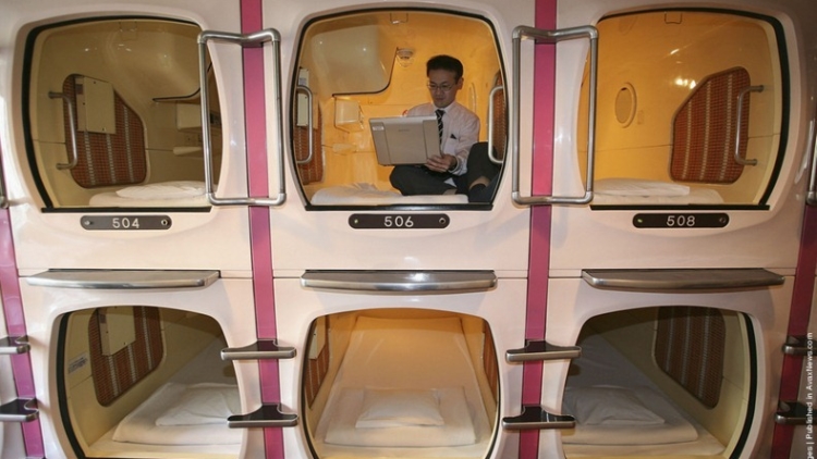 capsule-hotel-3