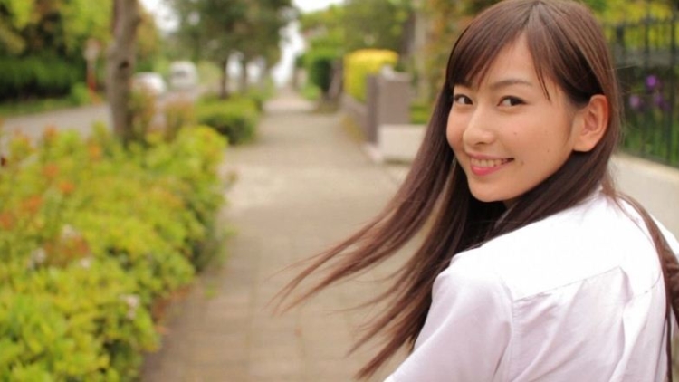 akari-uemura-greeting