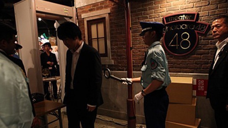 AKB48-Theater-Resumes-Operations-with-Enhanced-Security-Measures-620x400