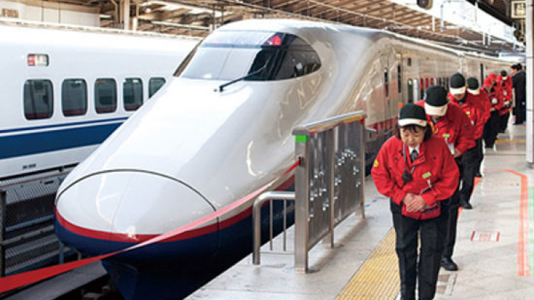 bullet-train-cleaners21