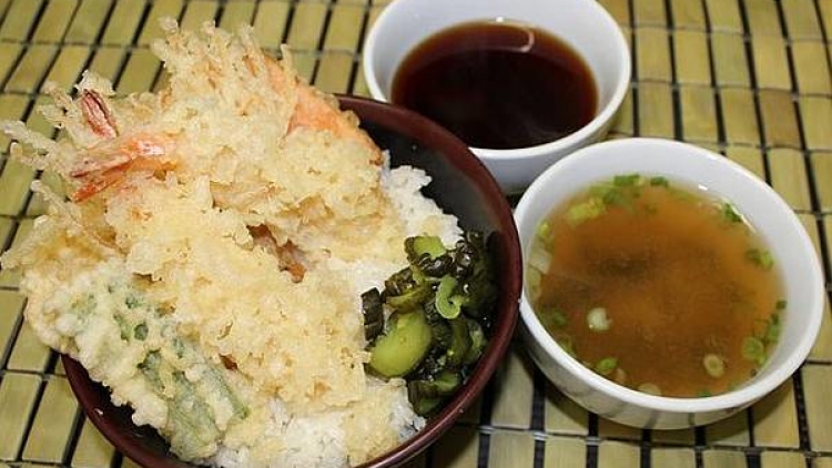 tempura rice bowl