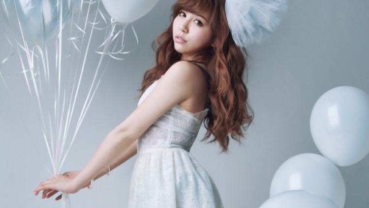 tomomi-kasai-01 tomomi-kasai-01