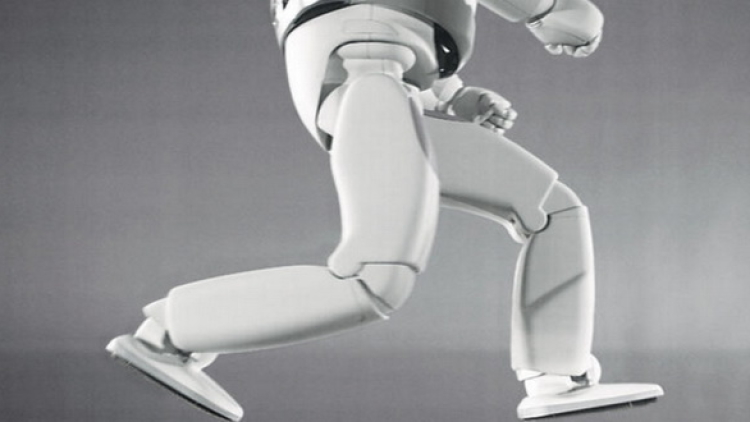 Wow! Robot ASIMO Dari Jepang Kini Bisa Berlari Kencang!