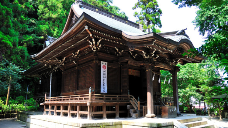 kamakura-goryo-jinja-01