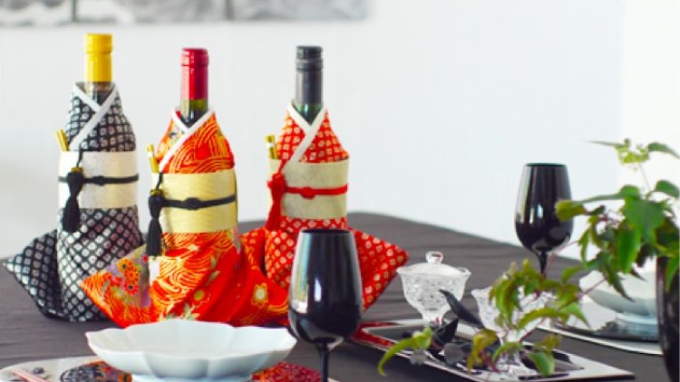 kimono bottle.png (1) kimono bottle.png (1)