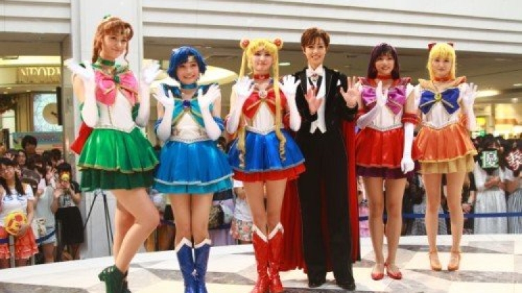 sailor moon musikal dvd (2)