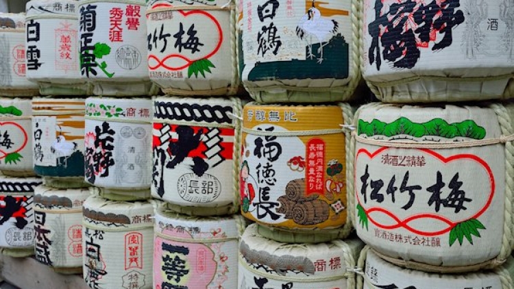 sake-barrels-tenmangu sake-barrels-tenmangu