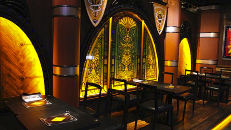 final-fantasy-cafe-1 final-fantasy-cafe-1