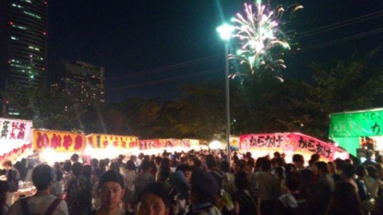 pasar-malam-atau-hanabi-di-jepang-_140802224427-515 pasar-malam-atau-hanabi-di-jepang-_140802224427-515