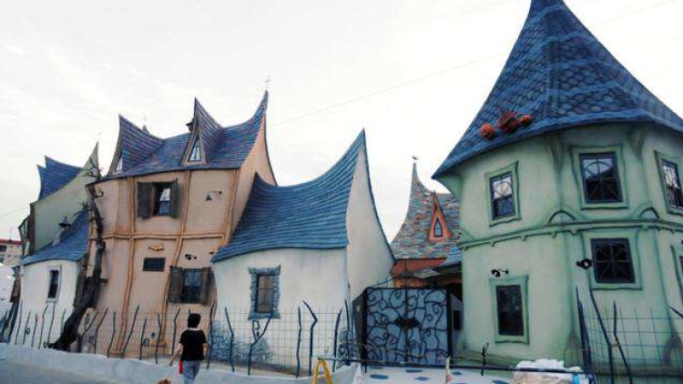 Halloween apartemen japan (1)