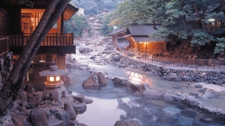 onsen (1) onsen (1)