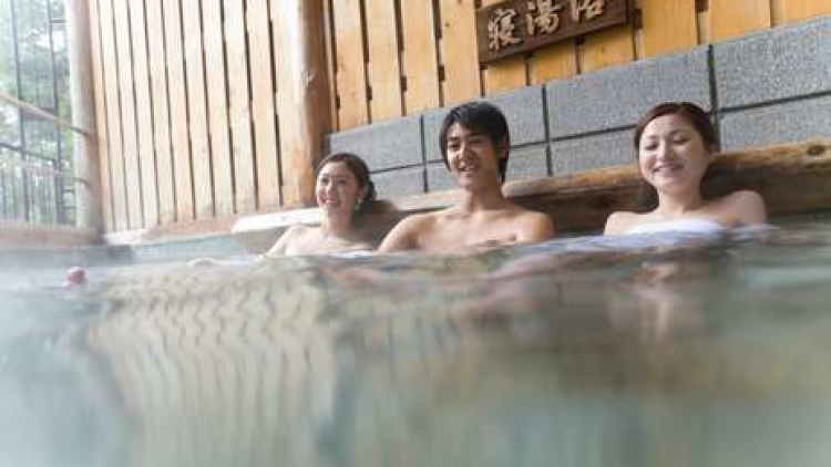 onsen_king (1) onsen_king (1)