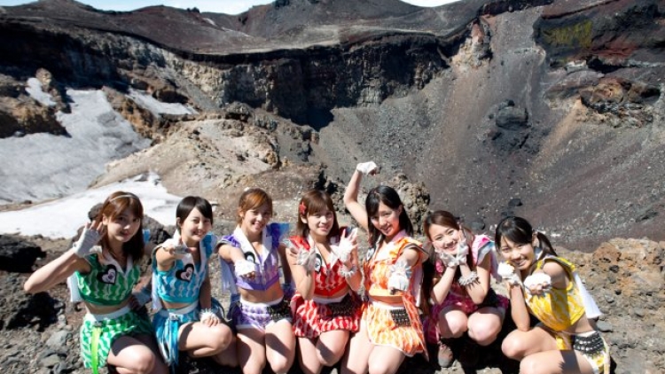 upupgirls-mount-fuji upupgirls-mount-fuji