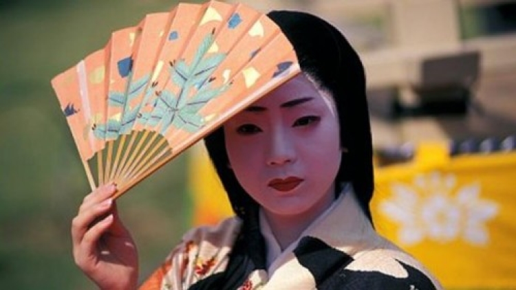 20140924_182215_wanita-jepang 20140924_182215_wanita-jepang