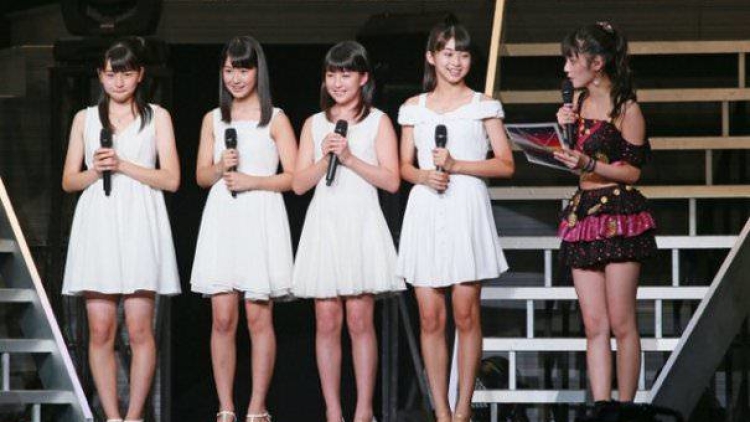 Morning Musume 4 Members (1)